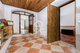 Moradia - Nossa Senhora da Concei��o e S�o Bartolomeu, Vila Vi�osa, �vora - Miniatura: 29/65