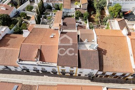 Moradia - Nossa Senhora da Concei��o e S�o Bartolomeu, Vila Vi�osa, �vora - Miniatura: 55/65