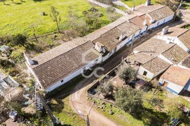 Moradia T4 - S�o Domingos de Ana Loura, Estremoz, �vora - Miniatura: 28/38