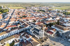 Pr�dio T6 - Reguengos de Monsaraz, Reguengos de Monsaraz, �vora - Miniatura: 60/63