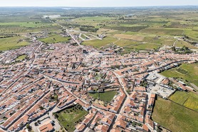 Moradia T4 - Amareleja, Moura, Beja - Miniatura: 77/82