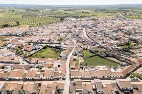 Moradia T4 - Amareleja, Moura, Beja - Miniatura: 80/82