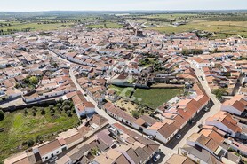 Moradia T4 - Amareleja, Moura, Beja - Miniatura: 81/82