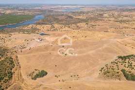 Terreno R�stico T0 - Reguengos de Monsaraz, Reguengos de Monsaraz, �vora - Miniatura: 12/15