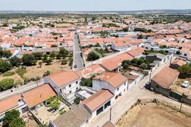 Moradia T4 - Viana do Alentejo, Viana do Alentejo, �vora - Miniatura: 30/31