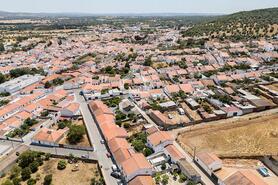 Moradia T4 - Viana do Alentejo, Viana do Alentejo, �vora - Miniatura: 31/31