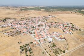 Moradia T4 - Campo, Reguengos de Monsaraz, �vora - Miniatura: 60/61