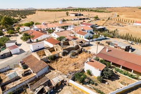 Moradia T2 - Alcaria Ruiva, M�rtola, Beja - Miniatura: 9/31