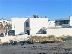 Moradia T4 - Corroios, Seixal, Set�bal - Miniatura: 2/9