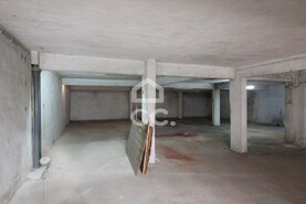 Garagem T0 - Amora, Seixal, Setbal - Miniatura: 4/10