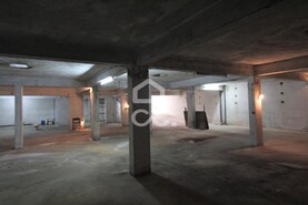 Garagem T0 - Amora, Seixal, Setbal - Miniatura: 9/10