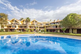 Apartamento T2 - Carvalhal, Gr�ndola, Set�bal