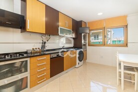 Apartamento T2 - Ramada, Odivelas, Lisboa - Miniatura: 17/48