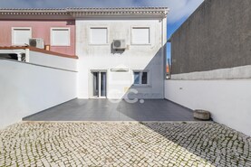 Apartamento T2 - Ramada, Odivelas, Lisboa - Miniatura: 31/48