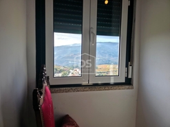 Quinta T4 - Fontelas, Peso da R�gua, Vila Real - Miniatura: 6/24