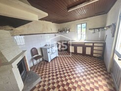Moradia T3 - Poiares, Peso da R�gua, Vila Real - Miniatura: 13/24