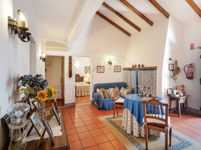 Hotel/Residencial > T6 - Cortiçadas de Lavre, Montemor-o-Novo, Évora - Imagem grande