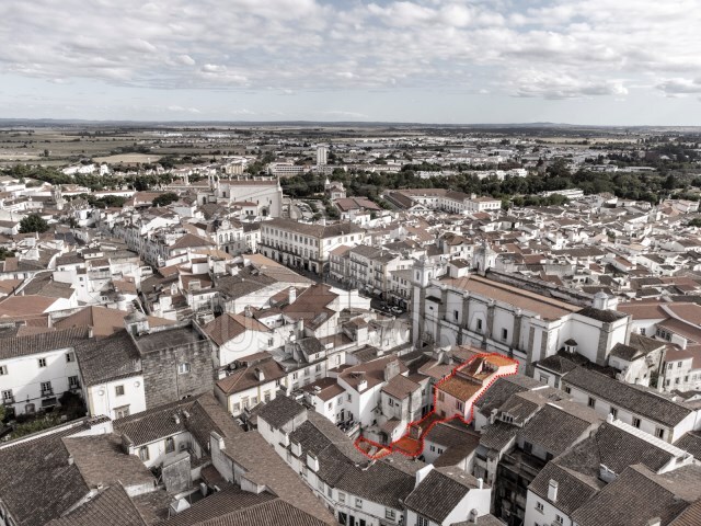 Prédio - Évora, Évora, Évora - Imagem grande