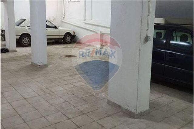Garagem T0 em Setúbal