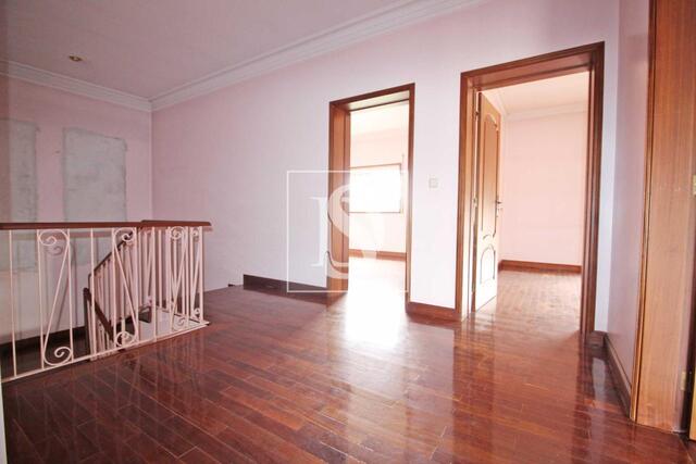 Moradia T4 em Guimar�es