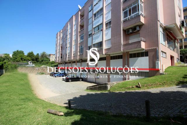 Armazém T0 em Braga