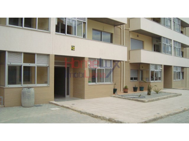 Apartamento T5 em Porto