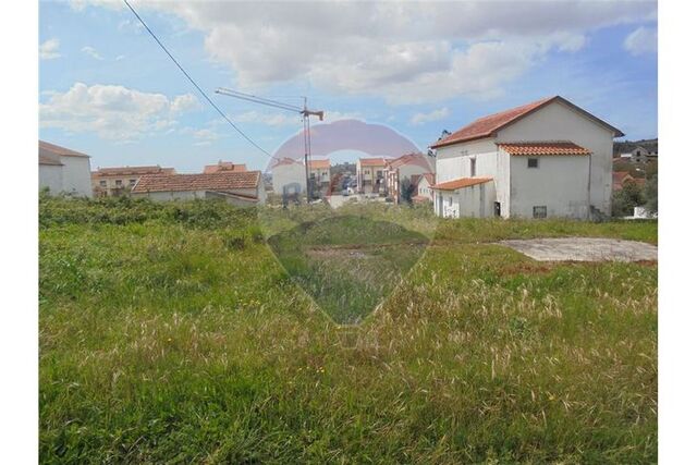 Moradia T4 em Montemor-o-Velho