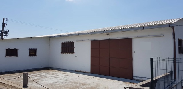 Armaz�m T0 em Albergaria-a-Velha