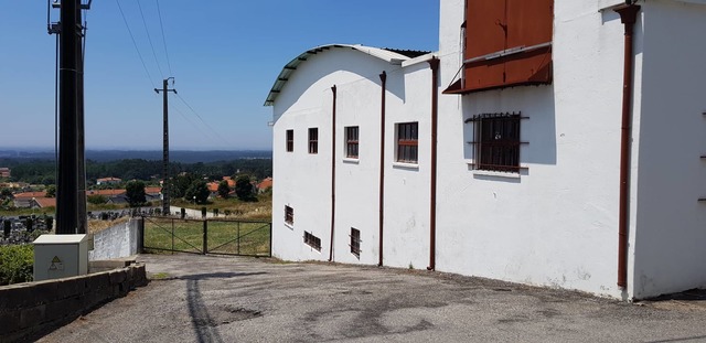 Armaz�m T0 em Albergaria-a-Velha