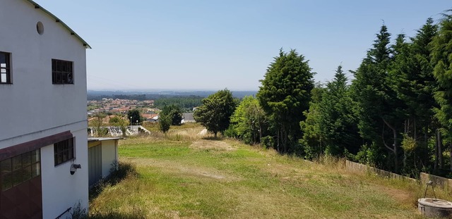 Armaz�m T0 em Albergaria-a-Velha