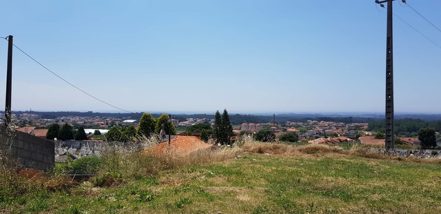 Armaz�m T0 em Albergaria-a-Velha