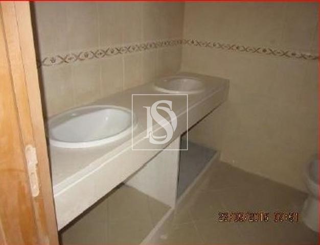 Moradia T5 em Alpiar�a