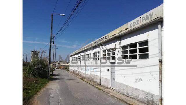 Armaz�m T0 em Maia