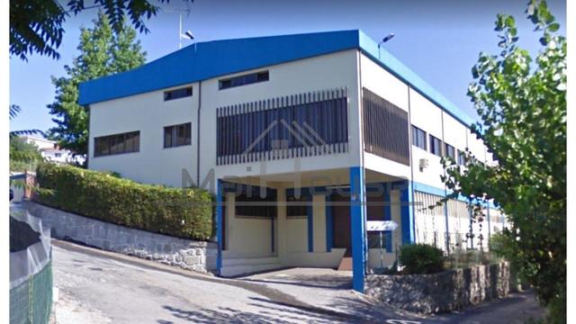 Armazém T0 em Fafe