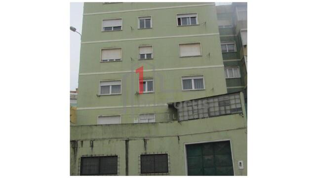 Armazém T0 em Amadora