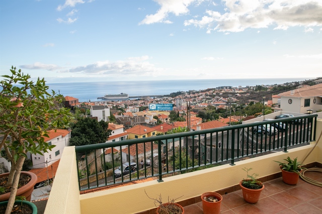 Moradia T2 em Funchal
