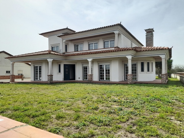 Moradia T5 em Leiria