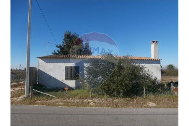 Moradia T1 em Almeirim