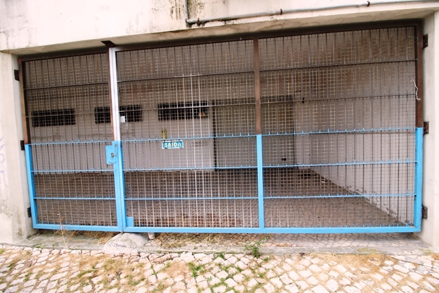 Garagem T0 em Set�bal