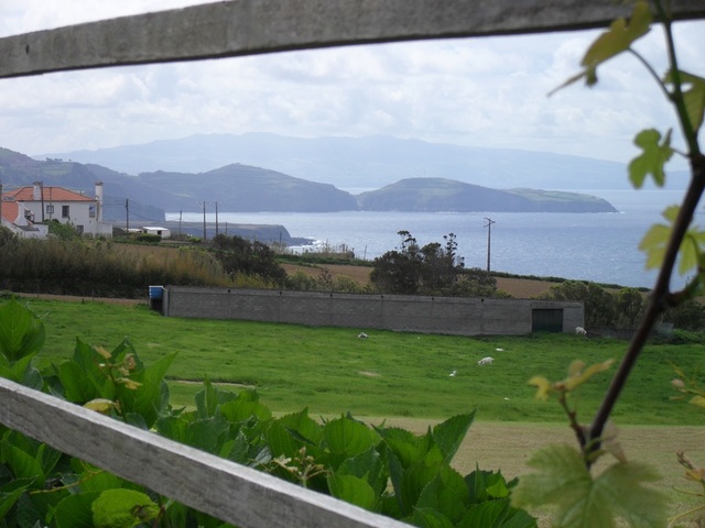 Pr�dio T0 em Ribeira Grande