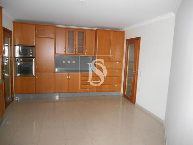 Apartamento T4 em Castelo Branco