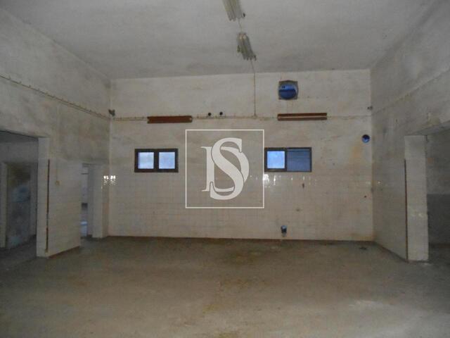 Armaz�m T0 em Idanha-a-Nova