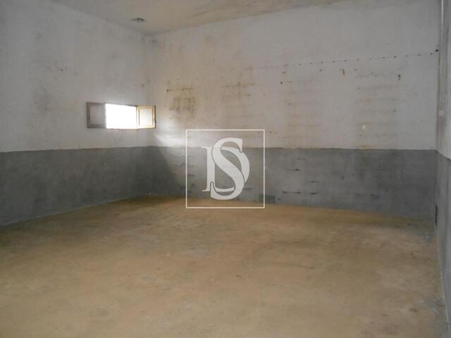 Armaz�m T0 em Idanha-a-Nova