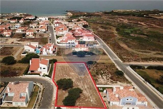 Terreno em Sines