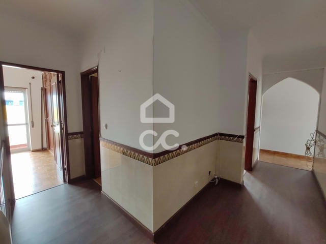 Apartamento T2 em Almada