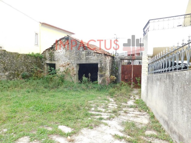 Terreno em Maia